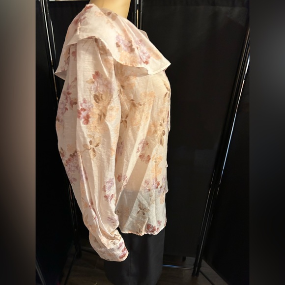 H&M floral blouse sz L. - Picture 7 of 10
